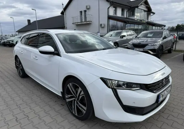 PEUGEOT 508 BlueHDi 130 EAT8 Allure Pack