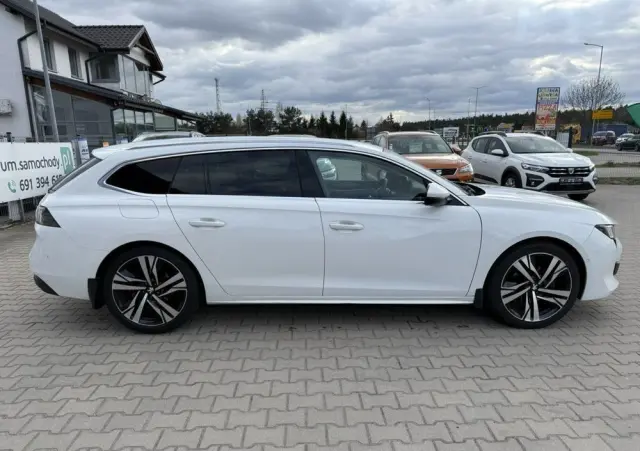 PEUGEOT 508 BlueHDi 130 EAT8 Allure Pack