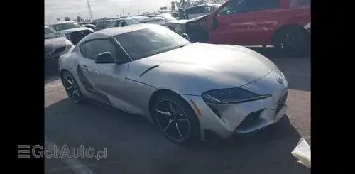 TOYOTA Supra 