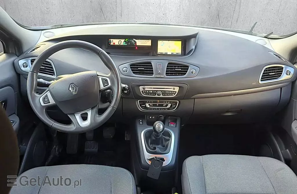 RENAULT Scenic 