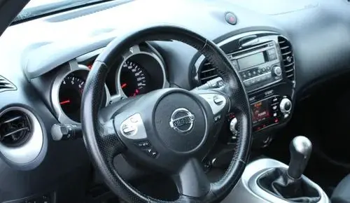 NISSAN Juke 