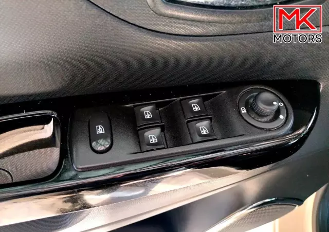 RENAULT Captur 0.9 Energy TCe Limited