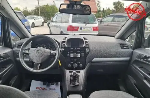 OPEL Zafira 