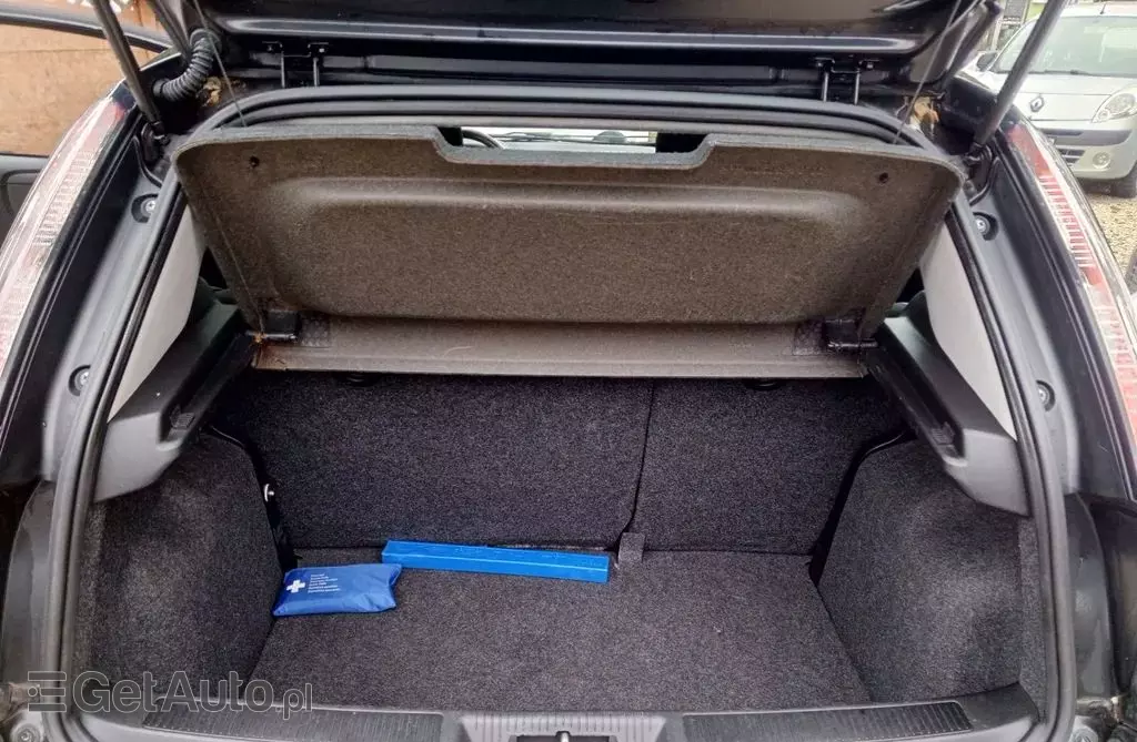 FIAT Punto 1.4 8V (77 KM) Natural Power