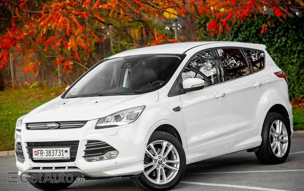 FORD Kuga 1.6 EcoBoost 4x4 Titanium