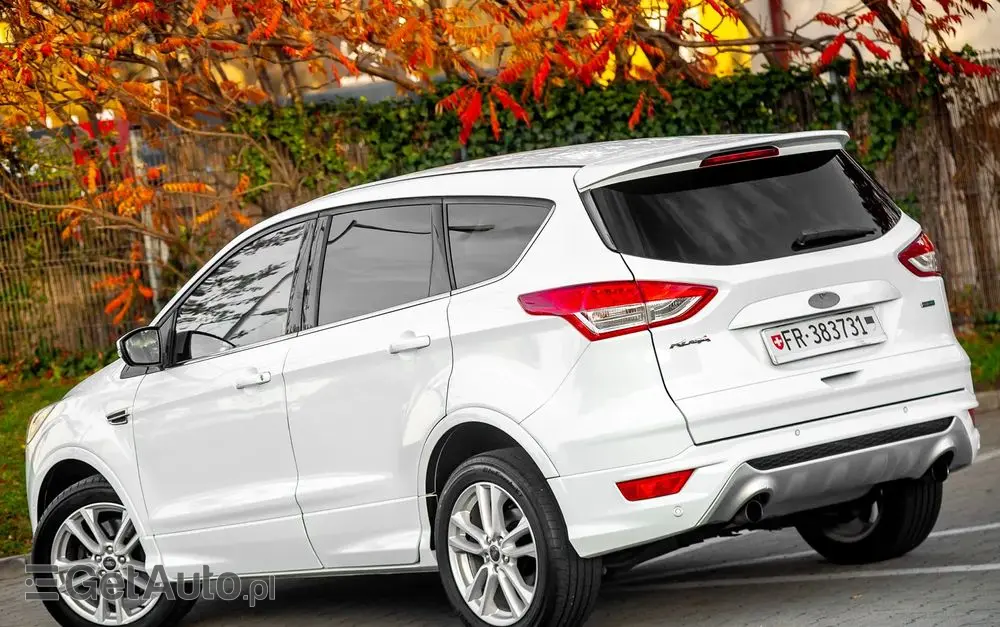 FORD Kuga 1.6 EcoBoost 4x4 Titanium