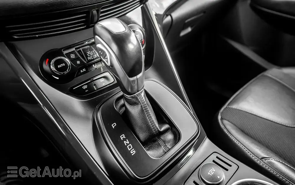 FORD Kuga 1.6 EcoBoost 4x4 Titanium