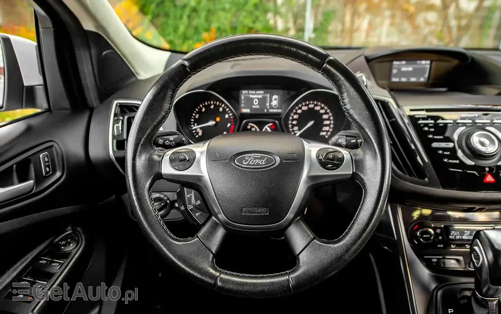 FORD Kuga 1.6 EcoBoost 4x4 Titanium