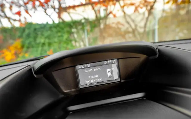 FORD Kuga 1.6 EcoBoost 4x4 Titanium