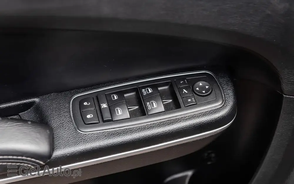 LANCIA Thema 3.6 Executive AWD