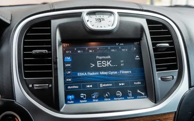 LANCIA Thema 3.6 Executive AWD