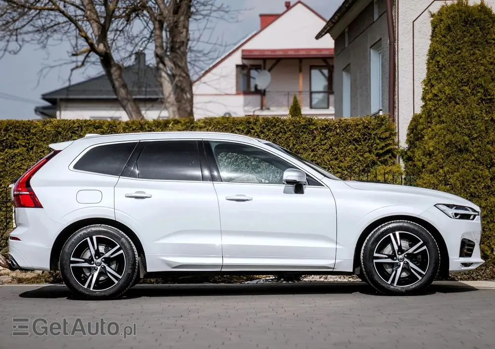 VOLVO XC 60 D4 AWD Geartronic RDesign