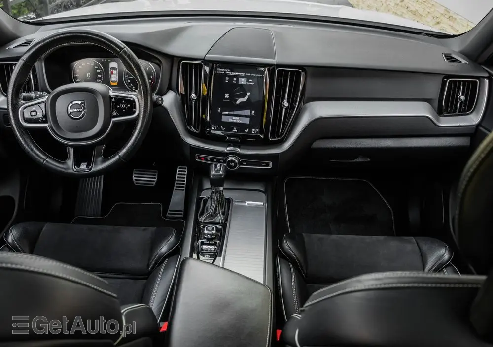 VOLVO XC 60 D4 AWD Geartronic RDesign