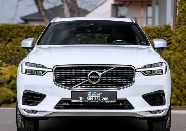 VOLVO XC 60 D4 AWD Geartronic RDesign