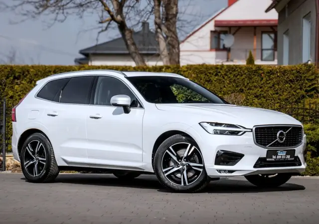 VOLVO XC 60 D4 AWD Geartronic RDesign