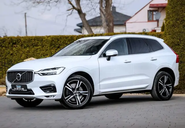 VOLVO XC 60 D4 AWD Geartronic RDesign