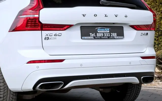 VOLVO XC 60 D4 AWD Geartronic RDesign