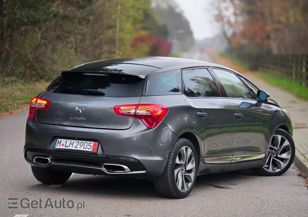 CITROËN DS5 2.0 HDi SportChic