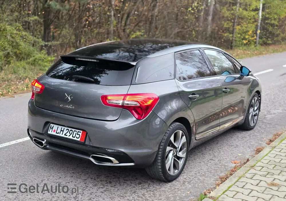 CITROËN DS5 2.0 HDi SportChic