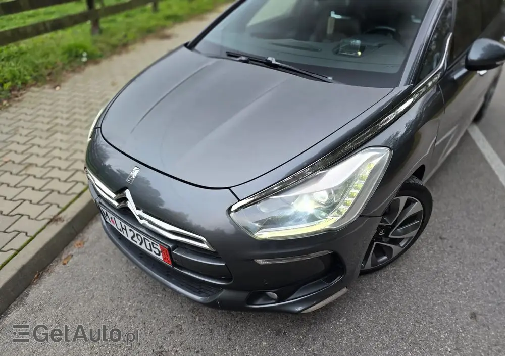 CITROËN DS5 2.0 HDi SportChic