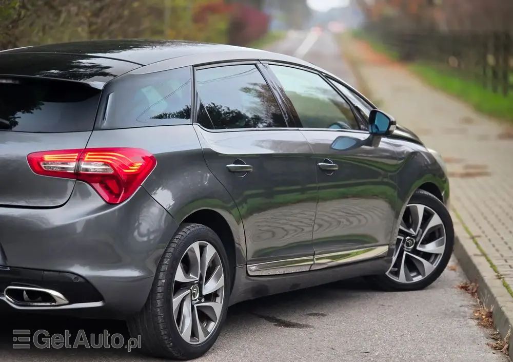 CITROËN DS5 2.0 HDi SportChic