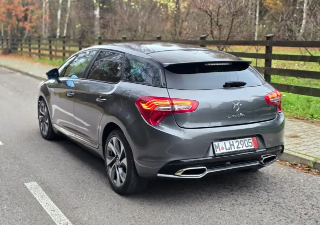 CITROËN DS5 2.0 HDi SportChic