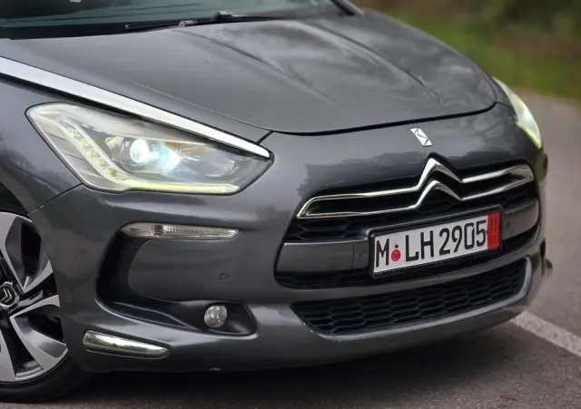 CITROËN DS5 2.0 HDi SportChic
