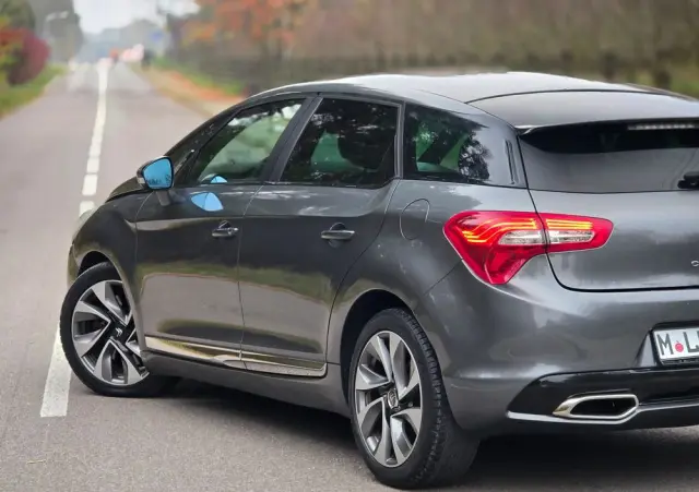 CITROËN DS5 2.0 HDi SportChic