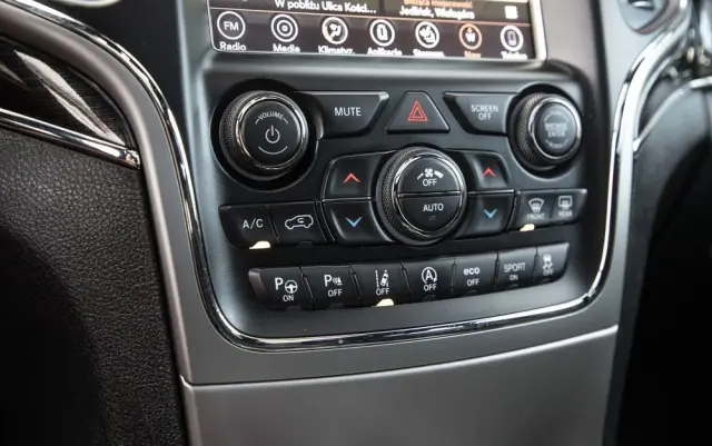 JEEP Grand Cherokee 3.0 V6 Multijet 4WD Automatik Trailhawk