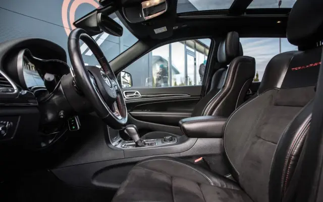 JEEP Grand Cherokee 3.0 V6 Multijet 4WD Automatik Trailhawk