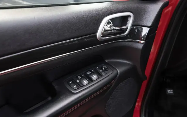 JEEP Grand Cherokee 3.0 V6 Multijet 4WD Automatik Trailhawk