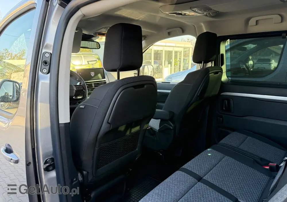 PEUGEOT Traveller 2.0 BlueHDi Long Business EAT8