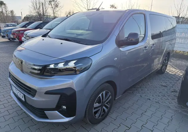 PEUGEOT Traveller 2.0 BlueHDi Long Business EAT8