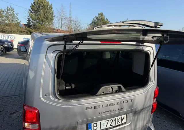 PEUGEOT Traveller 2.0 BlueHDi Long Business EAT8