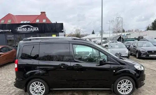 FORD Tourneo Courier 