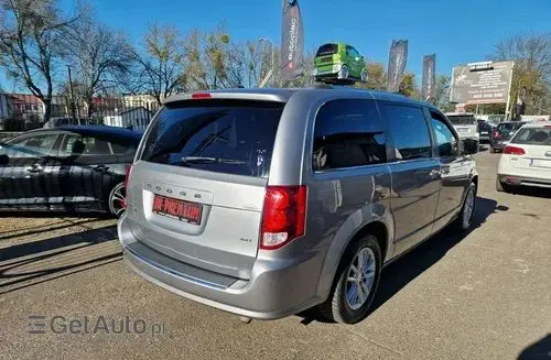 DODGE Grand Caravan 