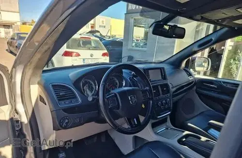 DODGE Grand Caravan 