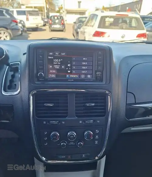 DODGE Grand Caravan 