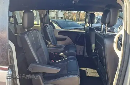 DODGE Grand Caravan 