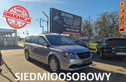 DODGE Grand Caravan 