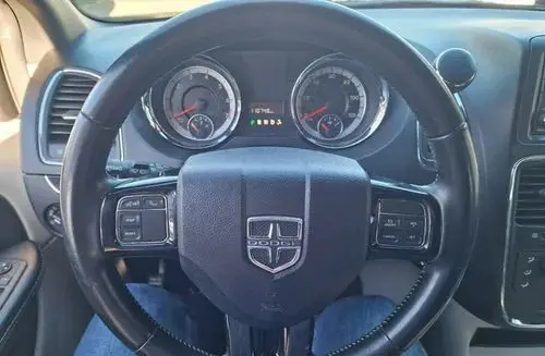 DODGE Grand Caravan 