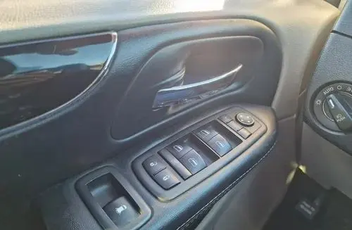 DODGE Grand Caravan 