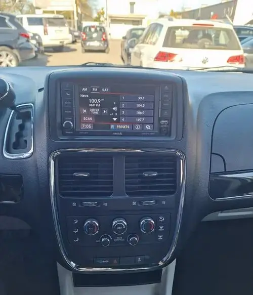 DODGE Grand Caravan 