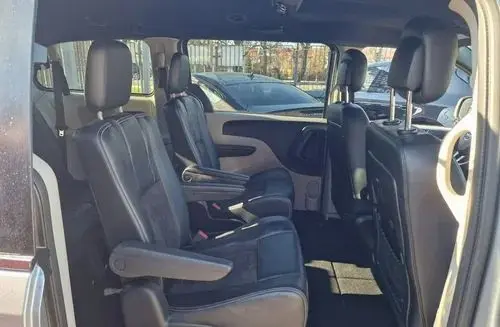 DODGE Grand Caravan 