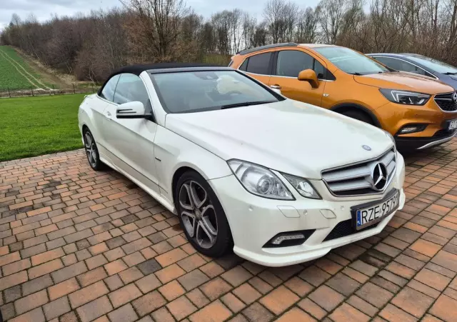 MERCEDES-BENZ Klasa E 