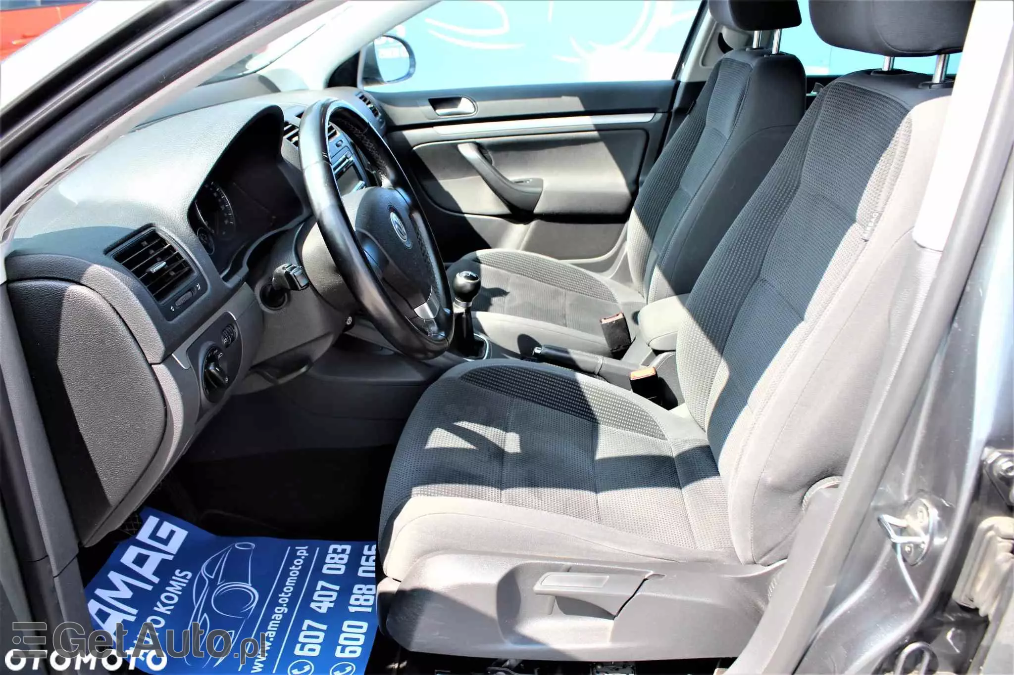 VOLKSWAGEN Golf Variant 1.9 TDI DPF Trendline BlueMotion