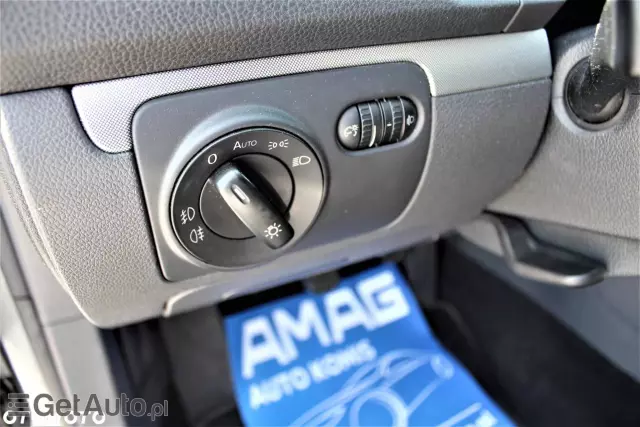 VOLKSWAGEN Golf Variant 1.9 TDI DPF Trendline BlueMotion