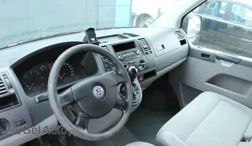 VOLKSWAGEN TRANSPORTER 