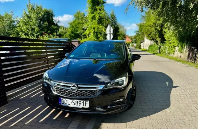 OPEL Astra 
