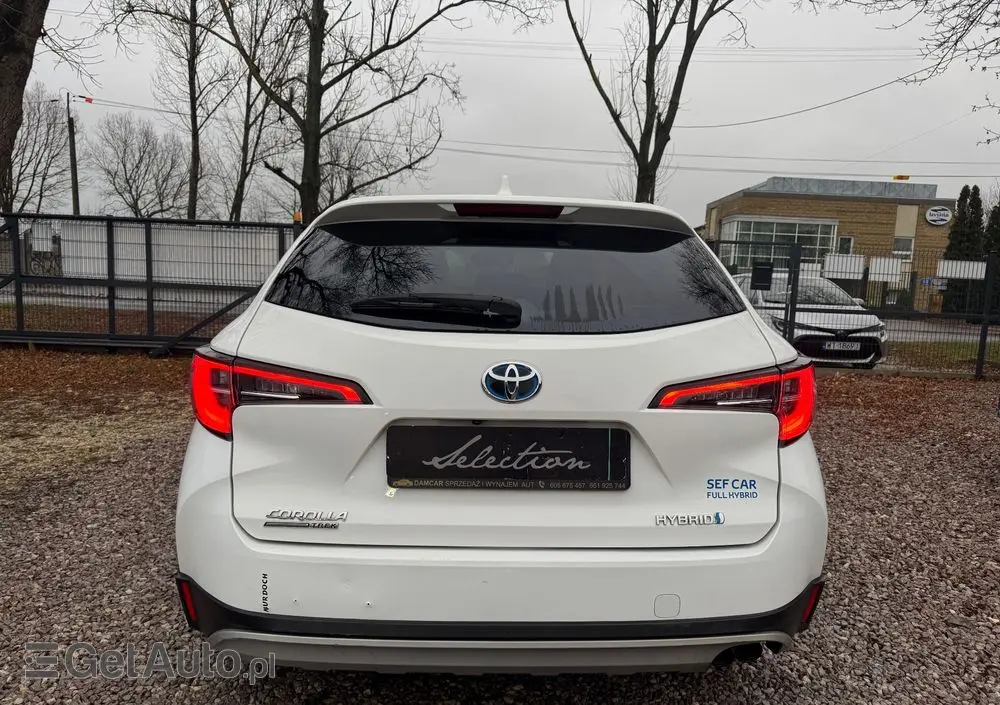 TOYOTA Corolla 2.0 Hybrid Trek